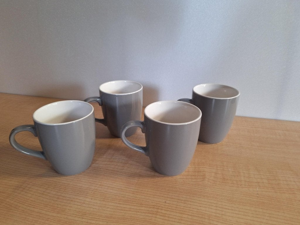 4 mokken, Ophalen of Verzenden, Zo goed als nieuw, Kop(pen) en/of Schotel(s)