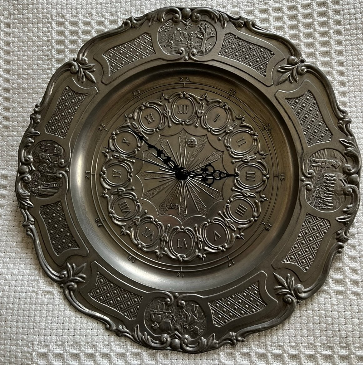 Decorative tinnen wandklok – Ø 35 cm, zeer goede staat, Ophalen