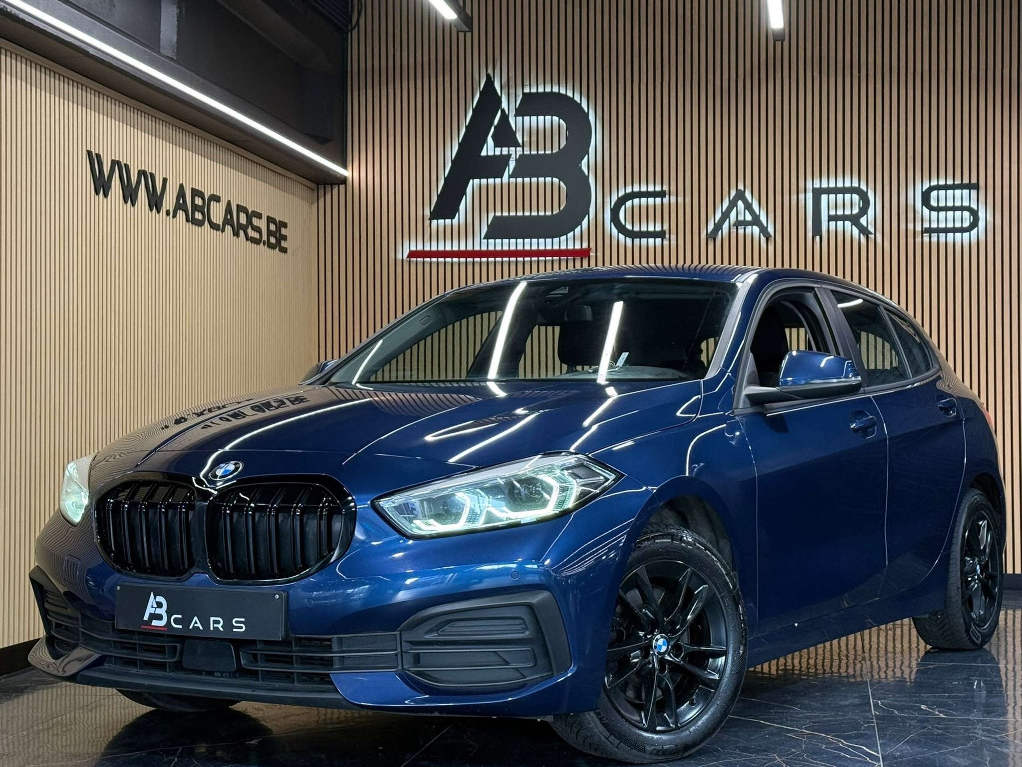 BMW 1 Serie 116 DA PACK SPORT * GARANTIE 12 MOIS *, Autos, Achat, Euro 6, Entreprise, https://public.car-pass.be/vhr/4bb05100-e05a-4c92-b6b9-f082e7fa299f