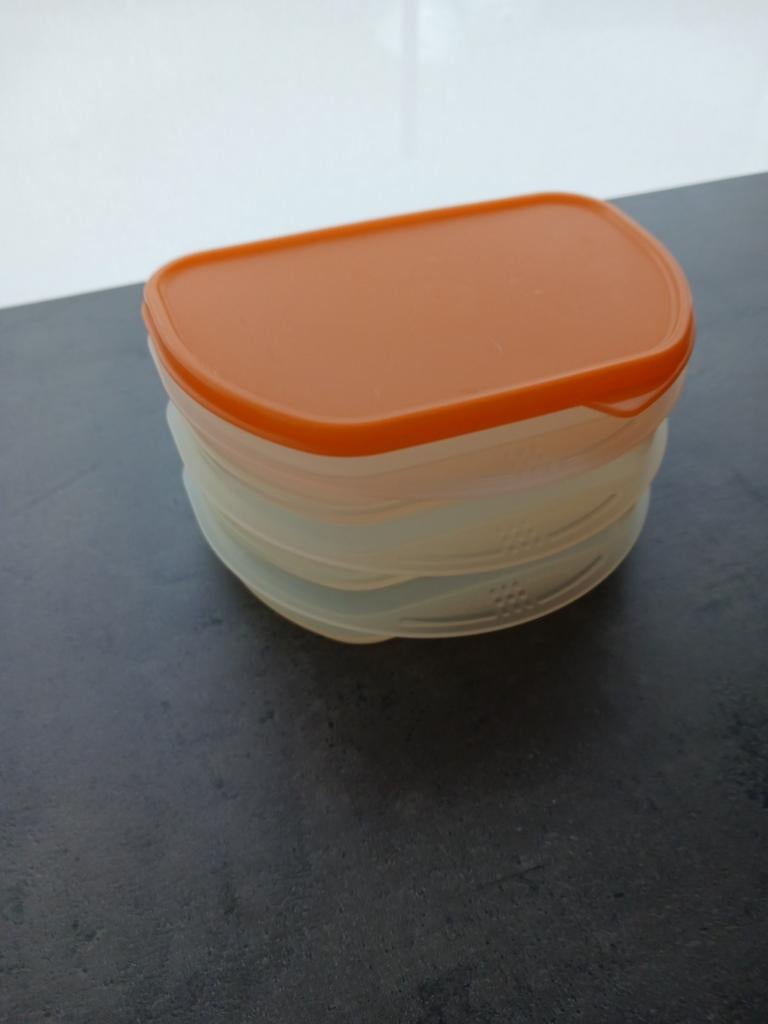 Kleine stapeldoosjes van Tupperware te koop., Ophalen, Zo goed als nieuw