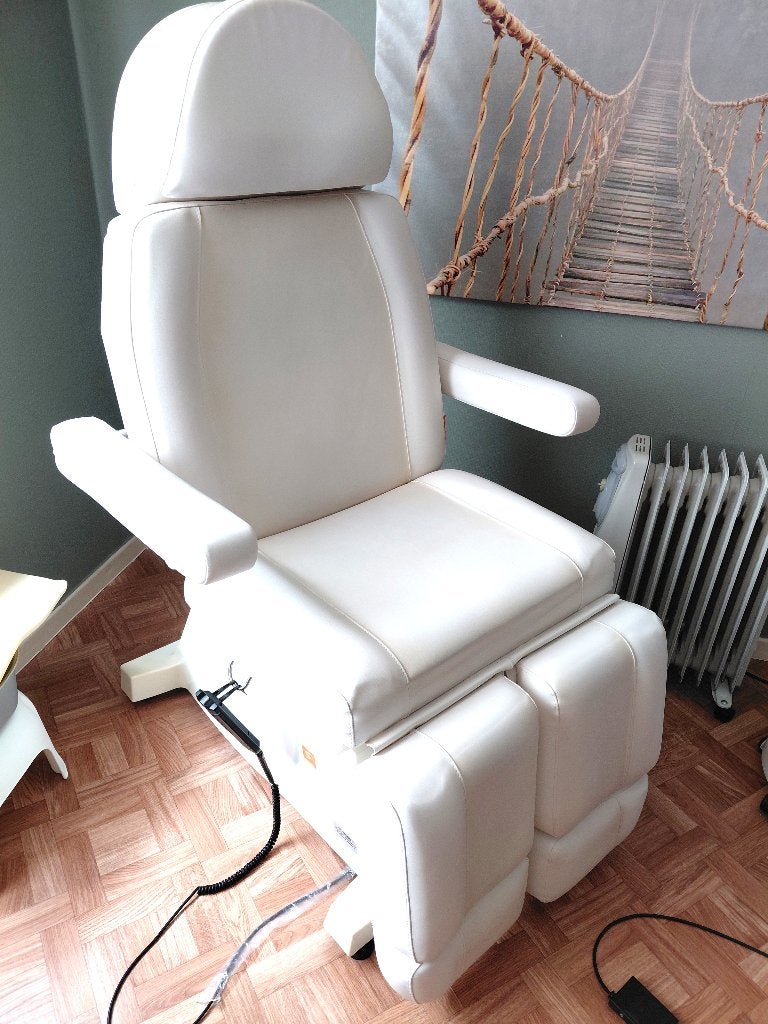 Fauteuil de pédicure à 5 moteurs d'occasion, Pédicure