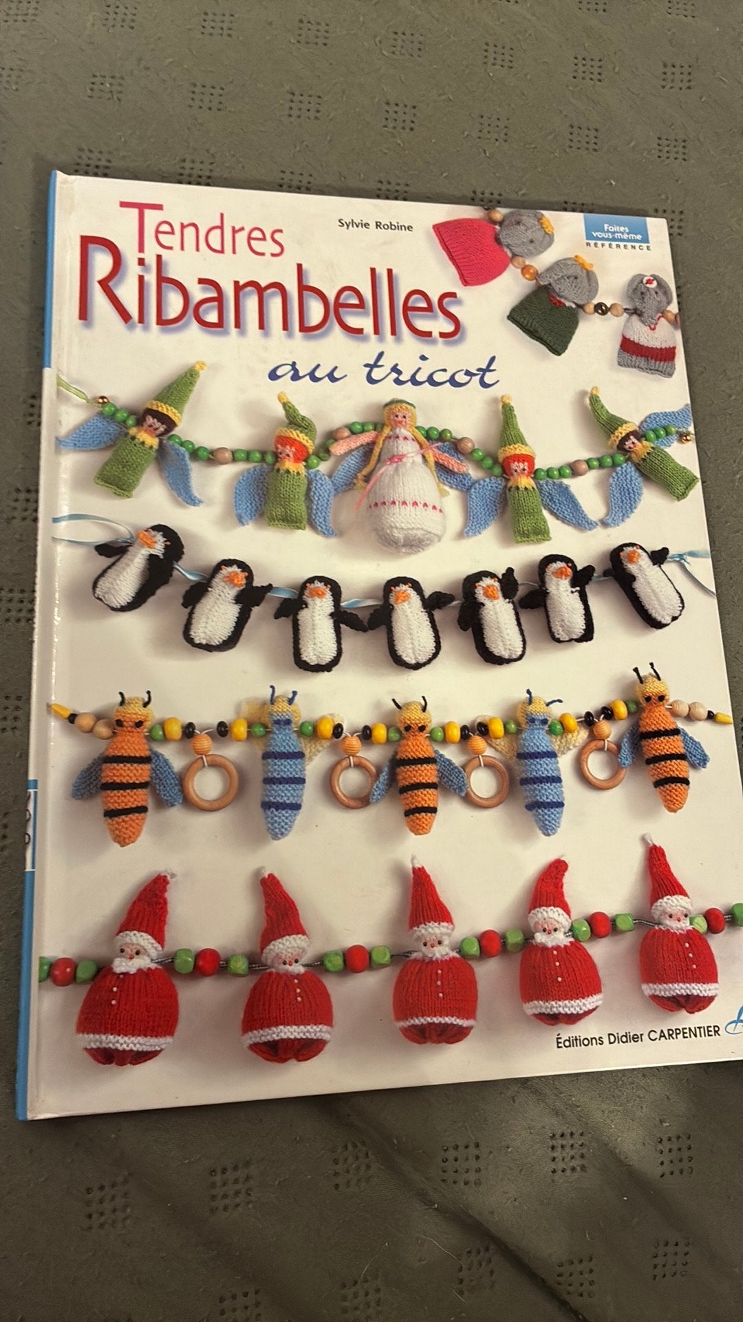 Tendres ribanbelles au tricot, Enlèvement ou Envoi, Comme neuf, Tricot