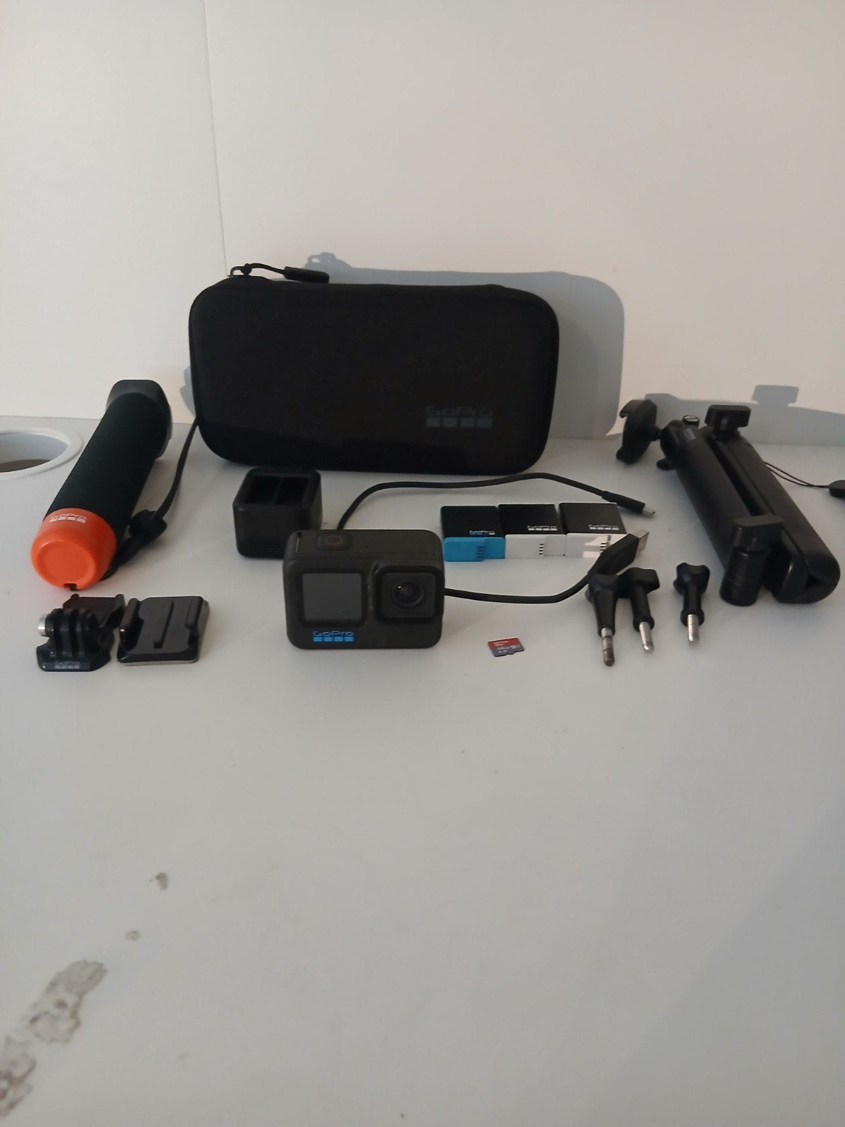 GoPro Hero 10 avec accessoires, Enlèvement ou Envoi, GoPro