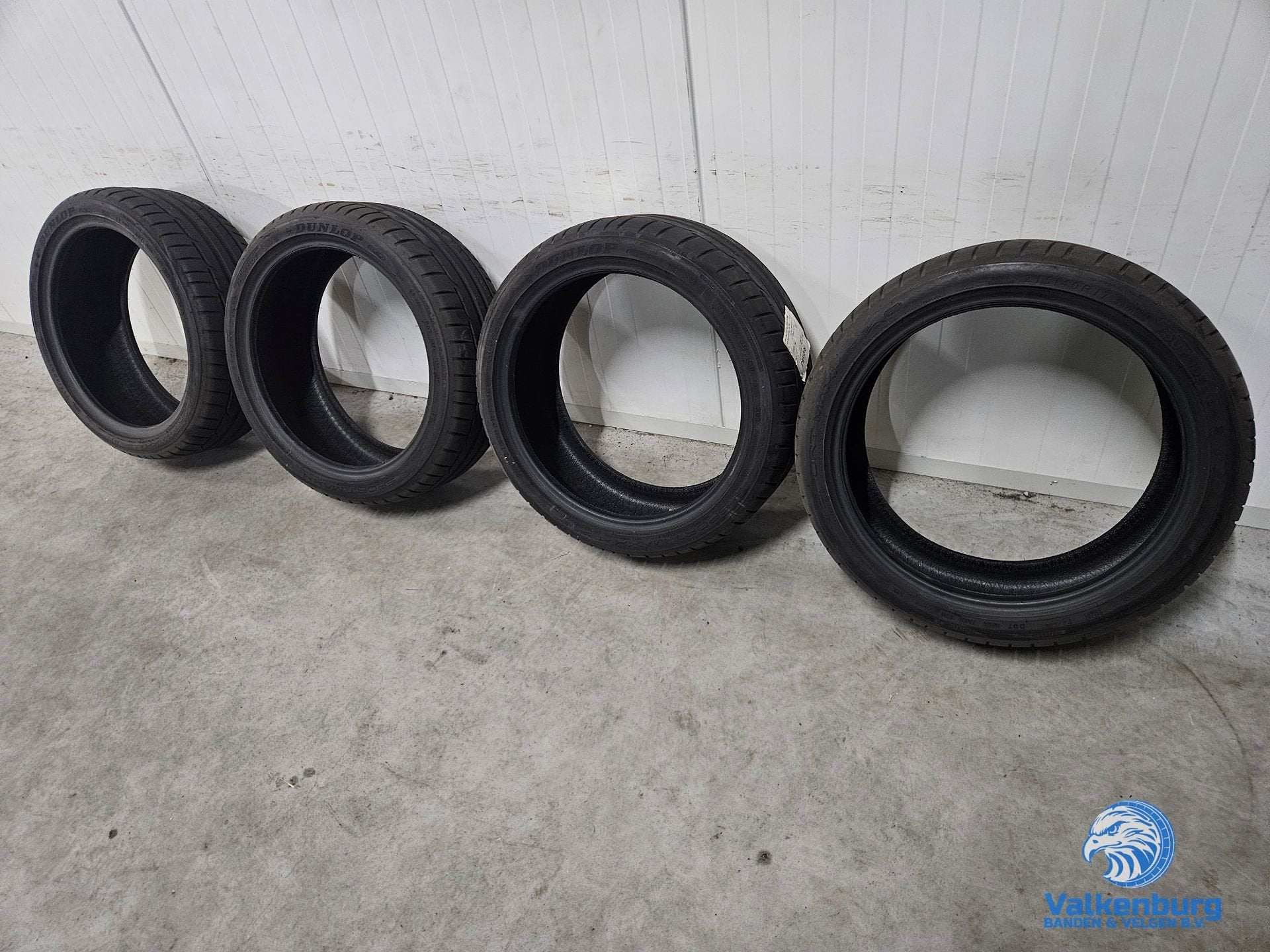 7mm! Zomerbanden 215/40R17 Dunlop Sport Maxx, Auto-onderdelen, Banden en Velgen, -, -, 17 inch, Ophalen of Verzenden