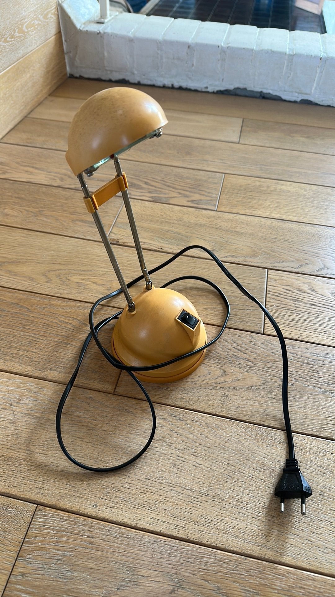 Lamp that works perfectly, Ophalen, Zo goed als nieuw