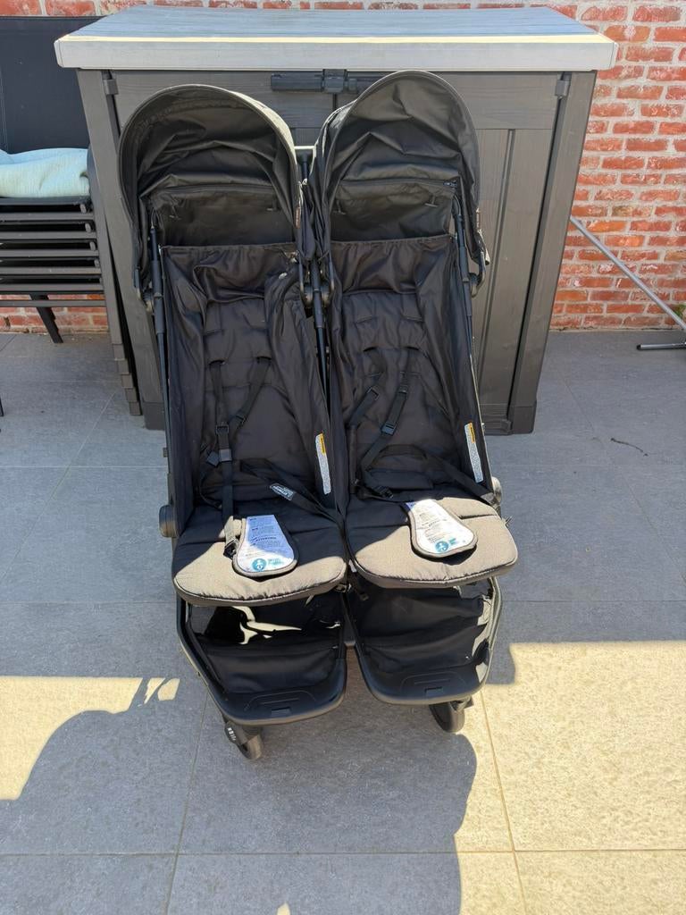 Mountain buggy nano duo v1 black, Ophalen, Zo goed als nieuw