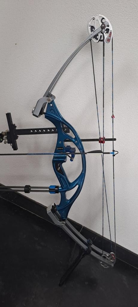 rechtse compoundboog Hoyt Ultra  Sport 250 €, Sport en Fitness, Ophalen of Verzenden