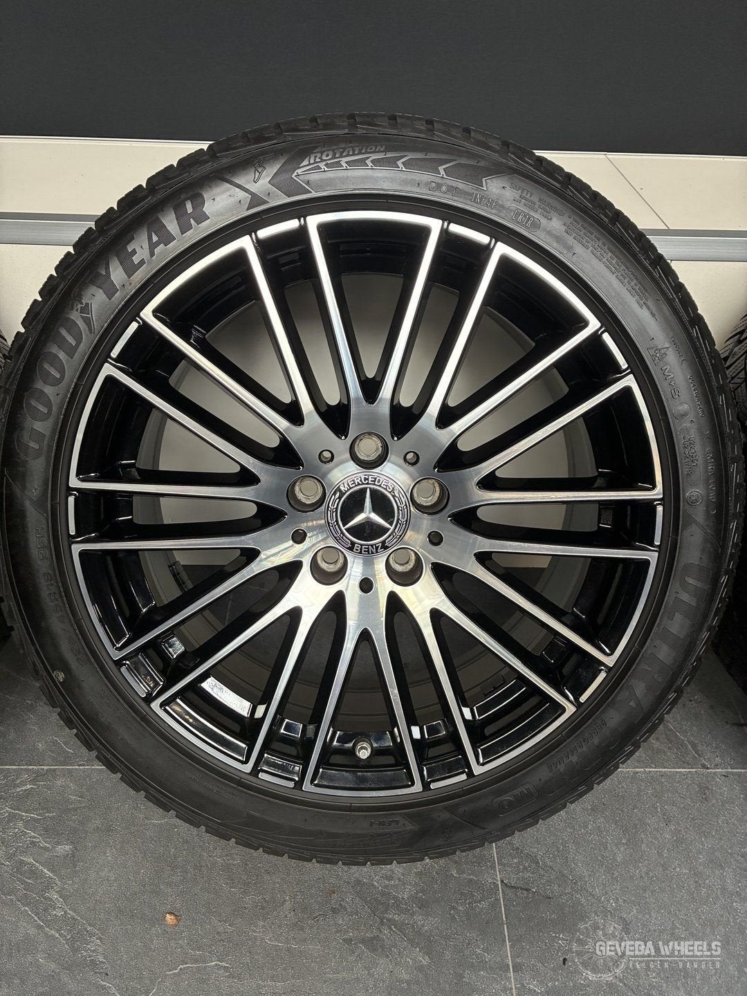 18” originele Mercedes C klasse W206 velgen + winterbanden, 18 inch, Gebruikt, -, -