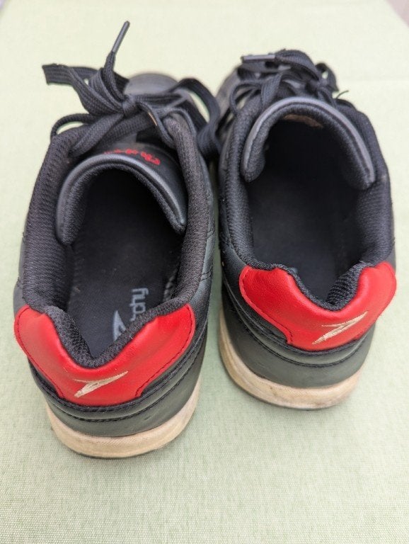 chaussures de football, Sports & Fitness, Envoi, Utilisé, Chaussures
