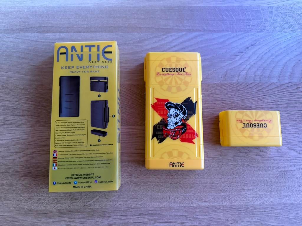 Cuesoul Antie harde dartcase met extra dart flights holder, Ophalen of Verzenden, Zo goed als nieuw, Overige typen, Soft tip