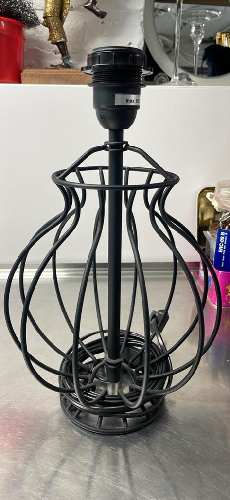Pied de lampe en metal, Maison & Meubles, Enlèvement, Comme neuf, Métal