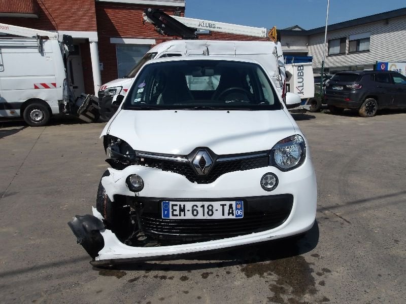 RENAULT TWINGO  BENZINE 05-17, Entreprise, Boîte manuelle, https://public.car-pass.be/vhr/8ed084ad-48de-4b3c-9b08-8459c096da35