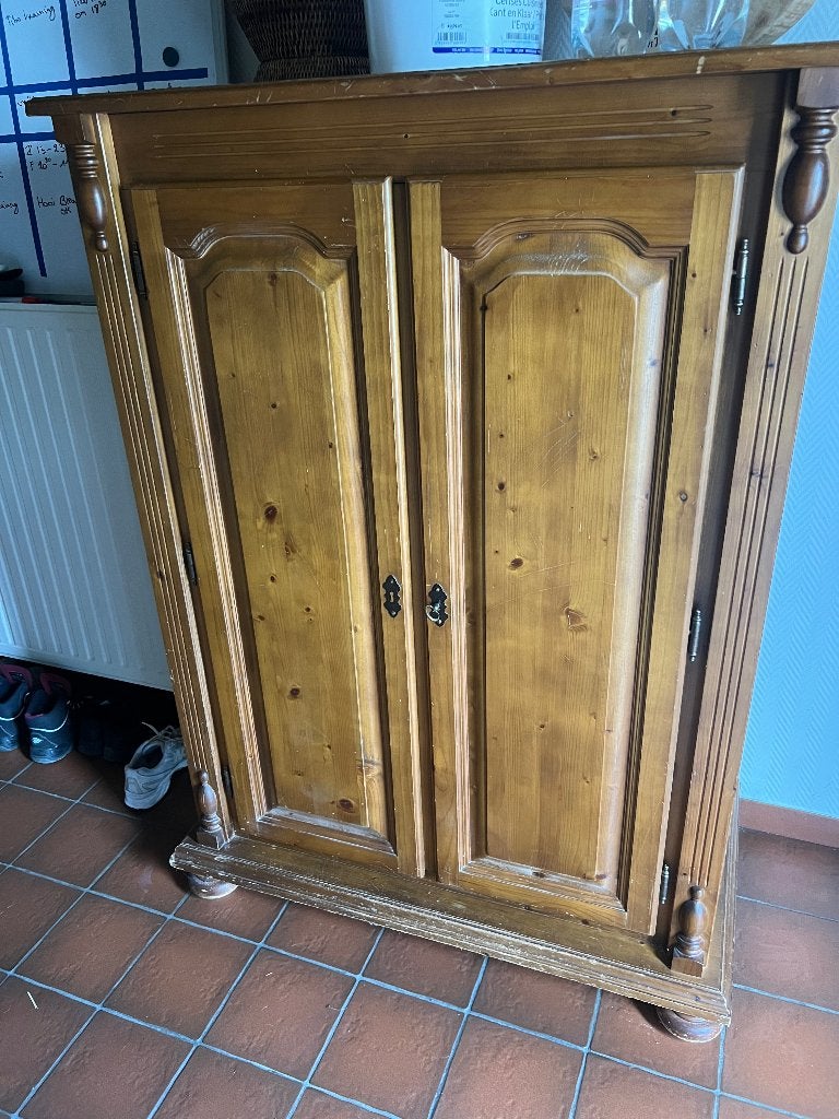 Houten kast, Ophalen, Gebruikt