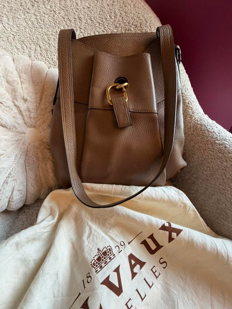 Delvaux faust, Ophalen, Gebruikt, Bruin