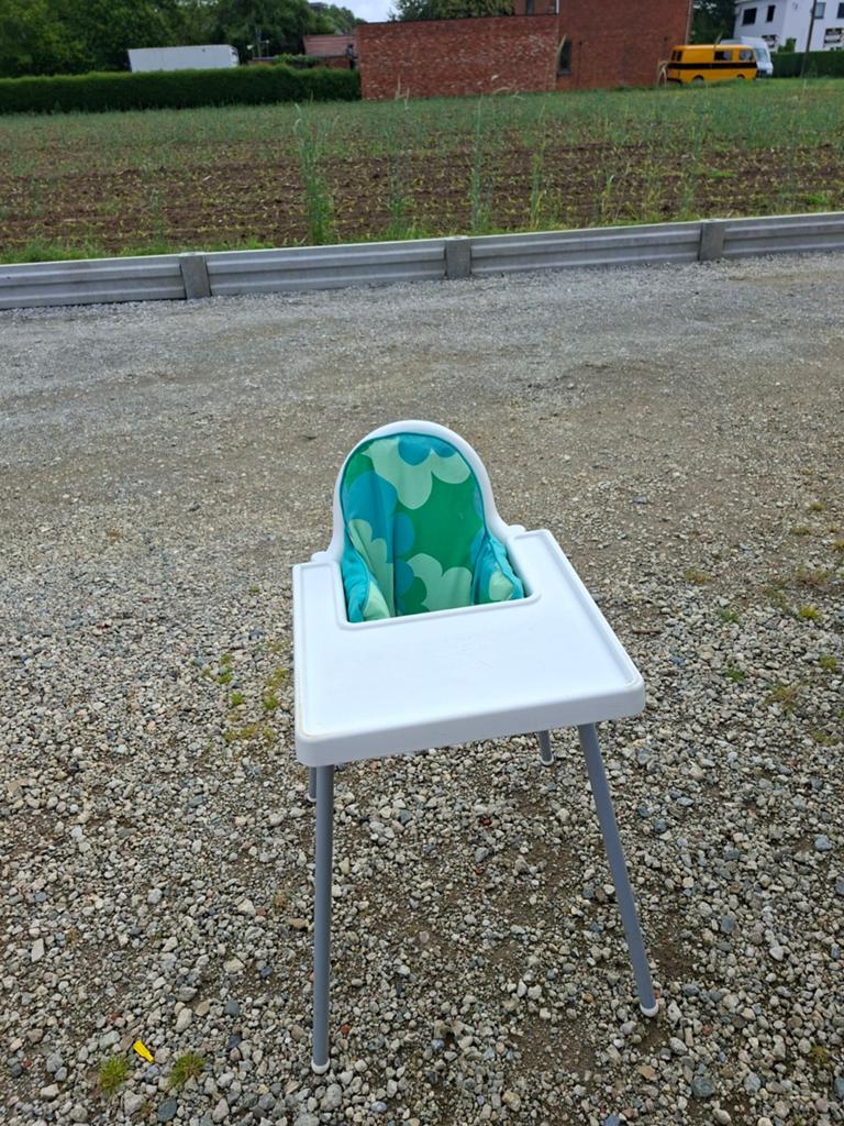 Kinderstoel / baby eetstoel, Ophalen