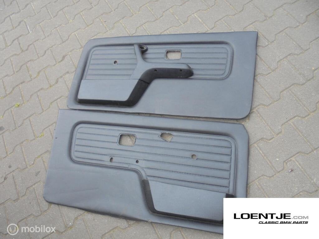 set zwarte deurpanelen BMW e30 2 deurs coupe 325i 320 etc, Auto-onderdelen, Gebruikt, Ophalen of Verzenden, BMW, BMW