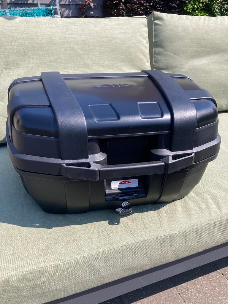 Givi topkoffer 52 L ( als nieuw), Motoren, Ophalen, Zo goed als nieuw