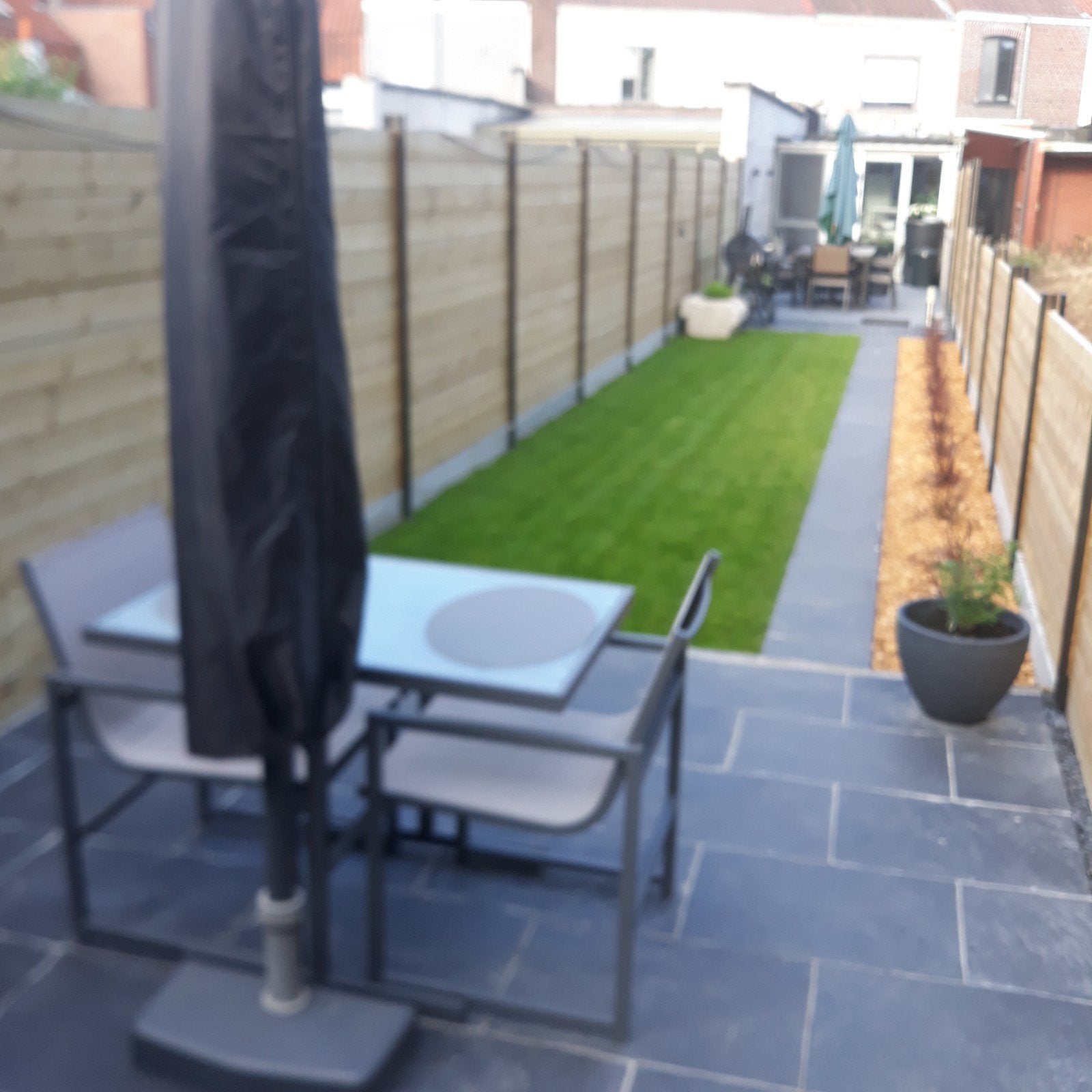 tuintafel en 2 stoelen, Tuin en Terras, Ophalen, Zo goed als nieuw