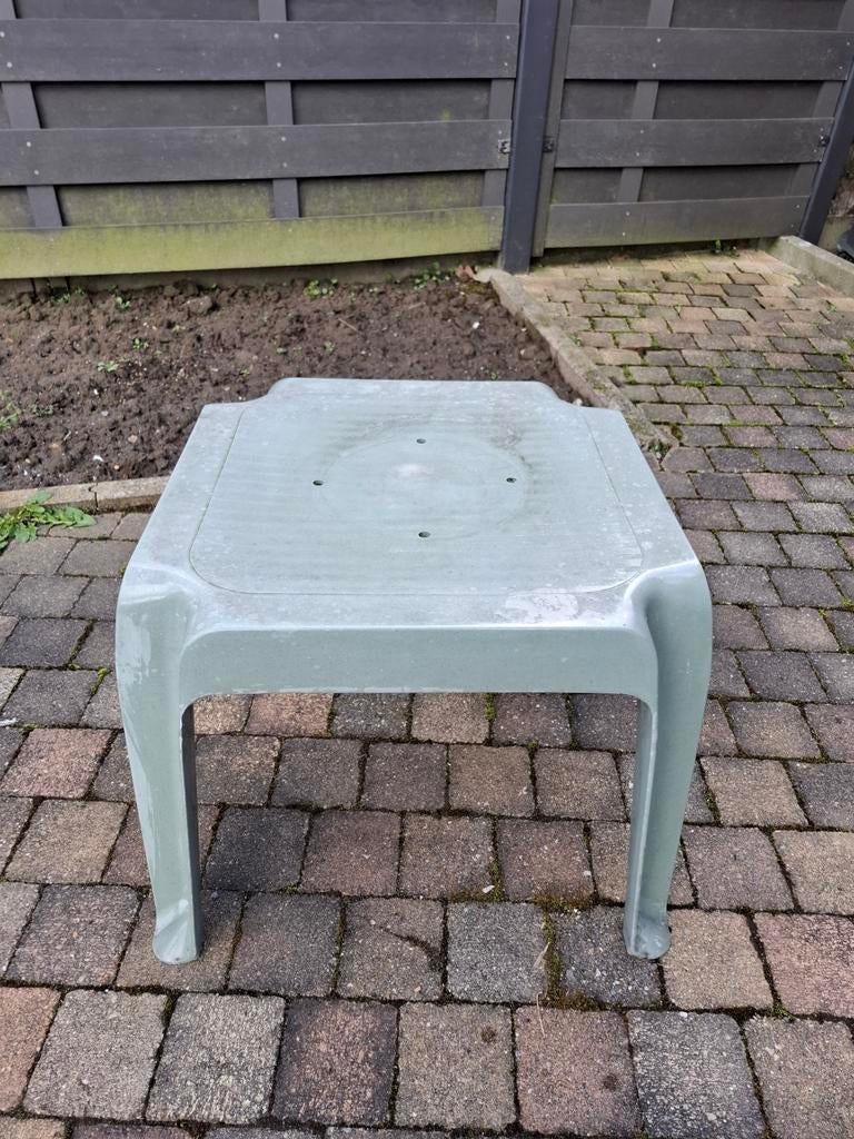 Kunststof tuintafeltje, Ophalen, Gebruikt, Kunststof, Stapelbaar