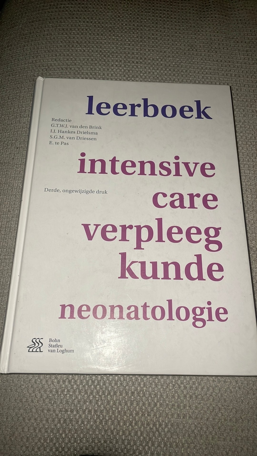 Leerboek intensive-care-verpleegkunde neonatologie, Boeken, Ophalen of Verzenden