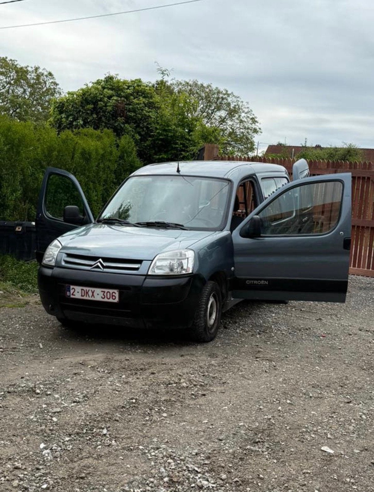 Lichtevracht Citroen berlingo, Auto's, Bestelwagens en Lichte vracht, Particulier, Citroën, Diesel, Handgeschakeld, Zilver of Grijs