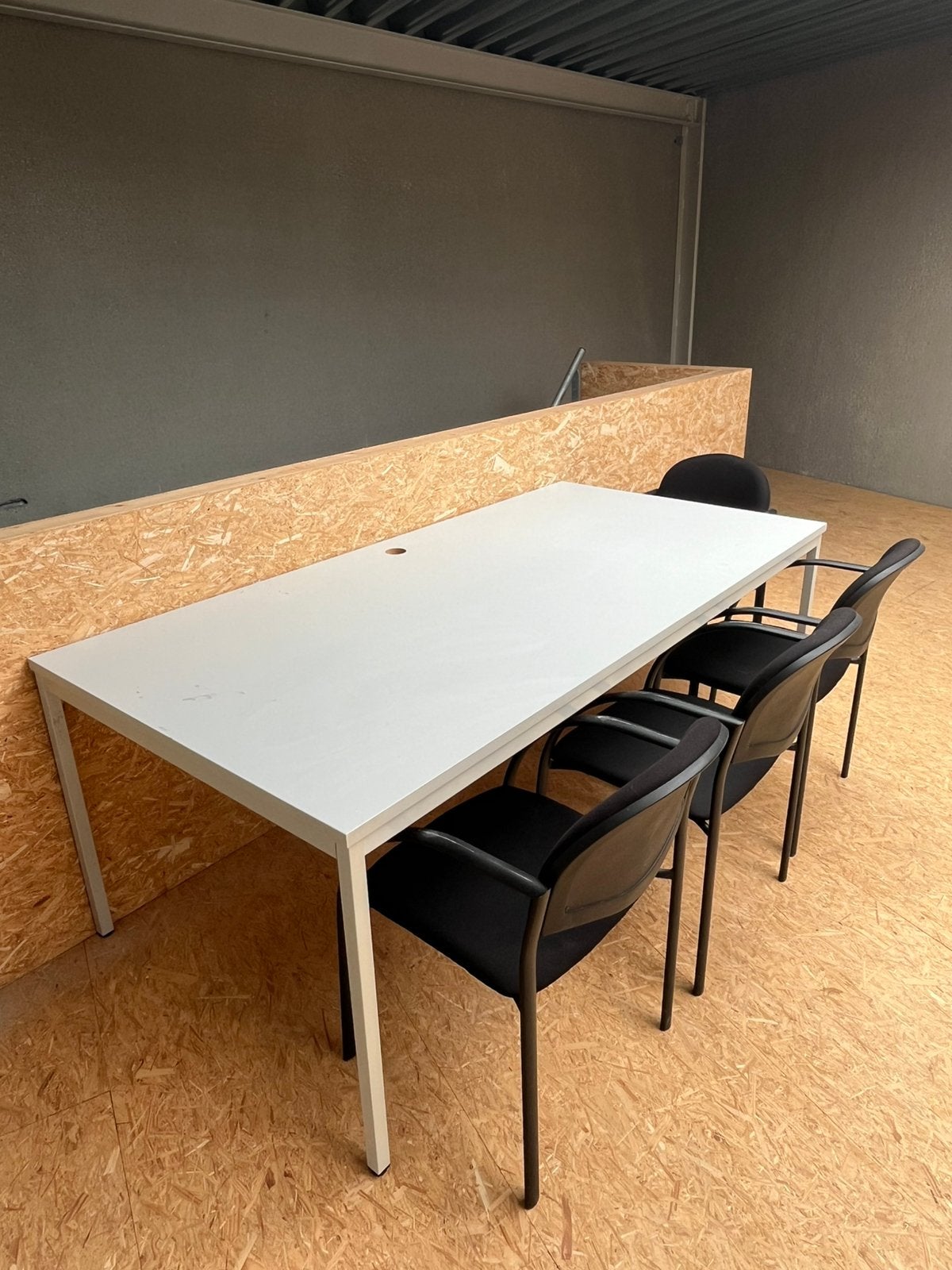 Kantoortafel + 4 stoelen, Atelier, Enlèvement, Utilisé, Bureau