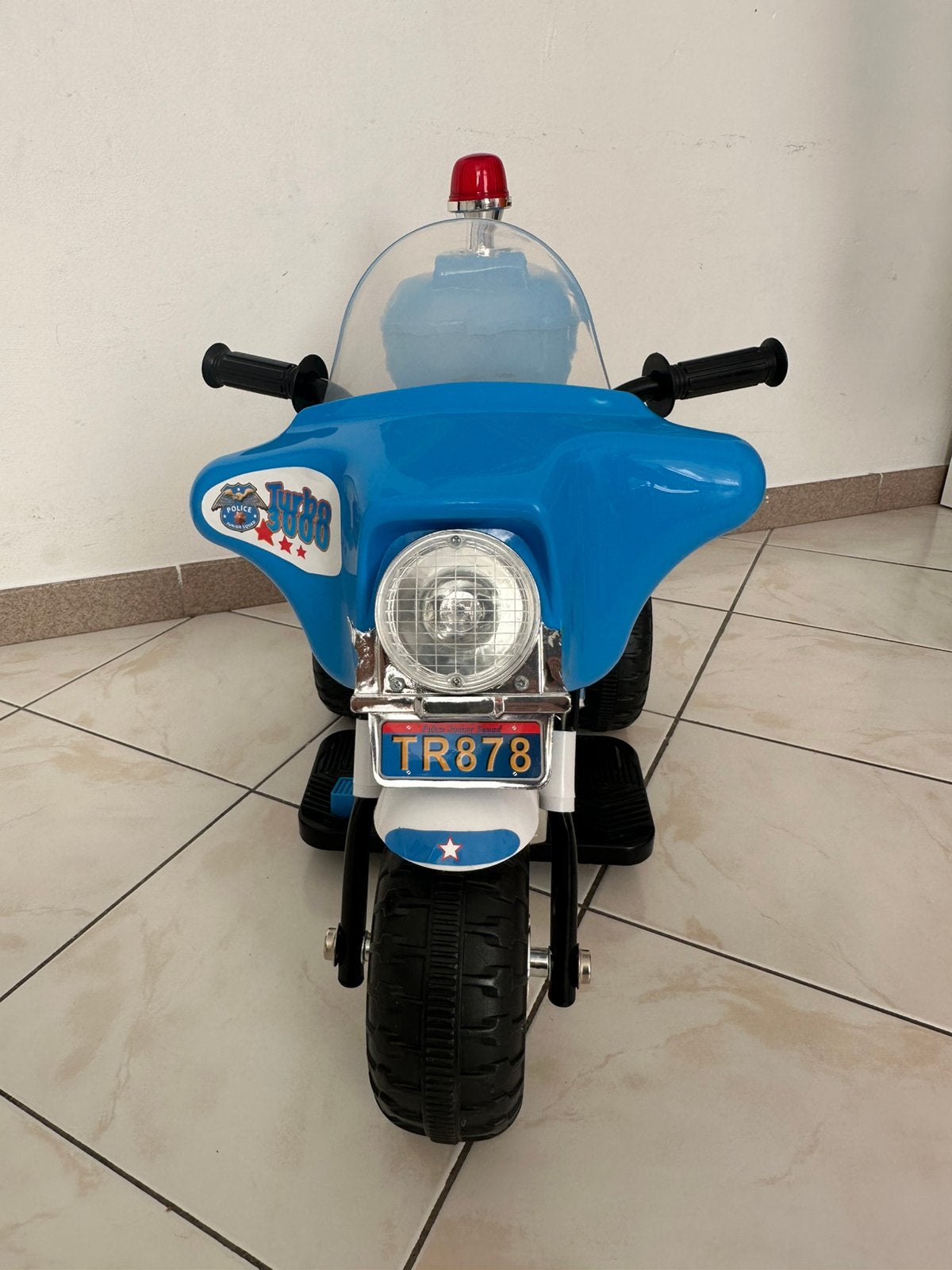 MOTO POLICE ÉLECTRIQUE  SIRÈNE FONCTIONNE PARFAITEMENT, Comme neuf
