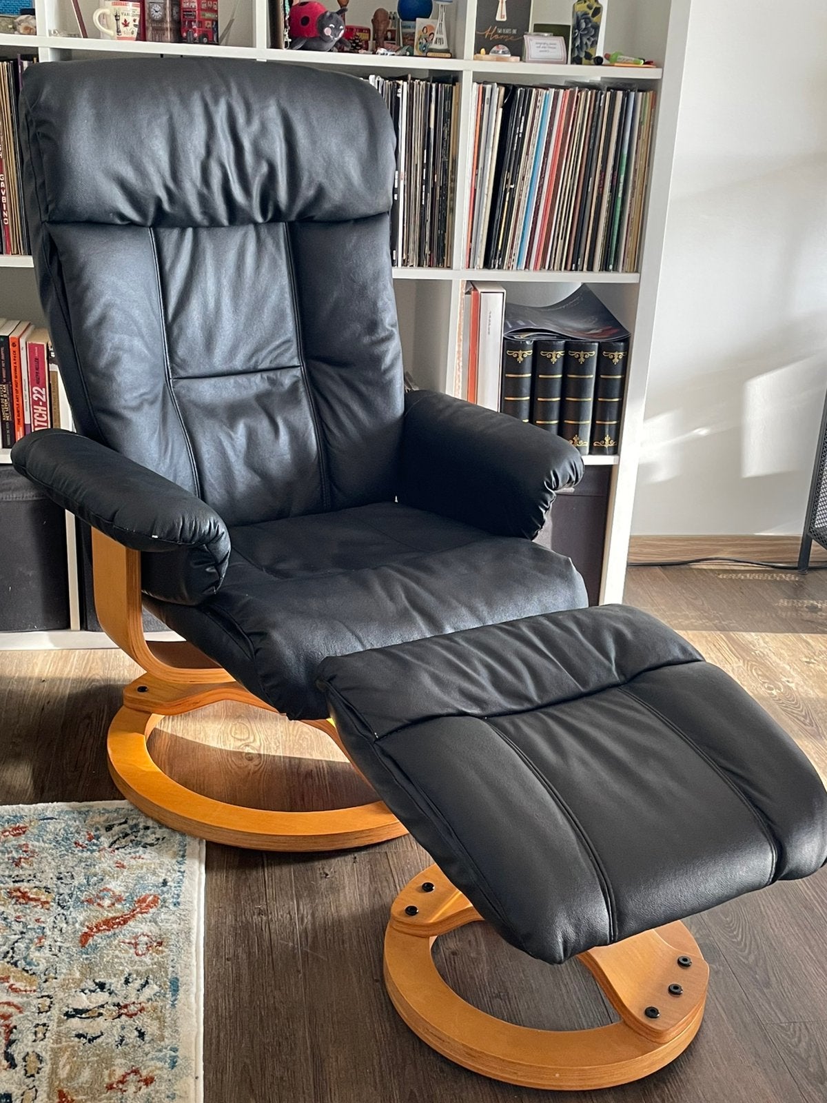 Fauteuil inclinable en cuir noir, Recliner, Enlèvement, Utilisé, 50 à 75 cm