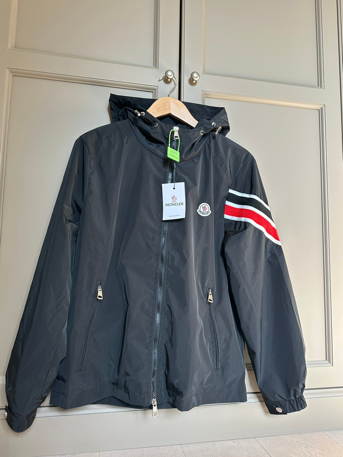 Moncler windbreaker - nieuw - M, Kleding | Heren, Jassen | Zomer, Verzenden, Nieuw, Maat 48/50 (M), Zwart
