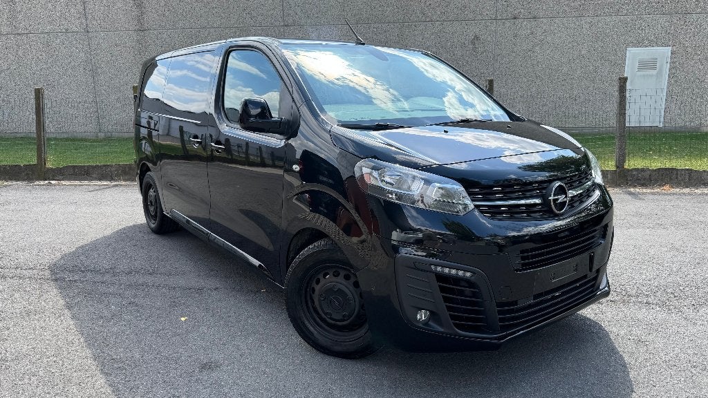 * Netto 16400€ * 1 Jaar Garantie * 1-Ste Eigenaar *, Auto's, Dealer onderhouden, Vivaro, 4 cilinders, Leder en Stof