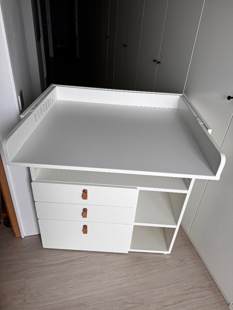 Commode/verzorgingstafel + kastje, Kinderen en Baby's, Kinderkamer | Commodes en Kasten, Ophalen, 70 cm of meer, Zo goed als nieuw