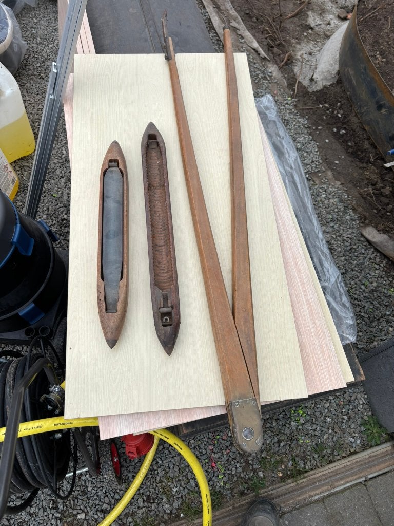 2x houten spoel + grote houten passer, Antiek en Kunst, Ophalen