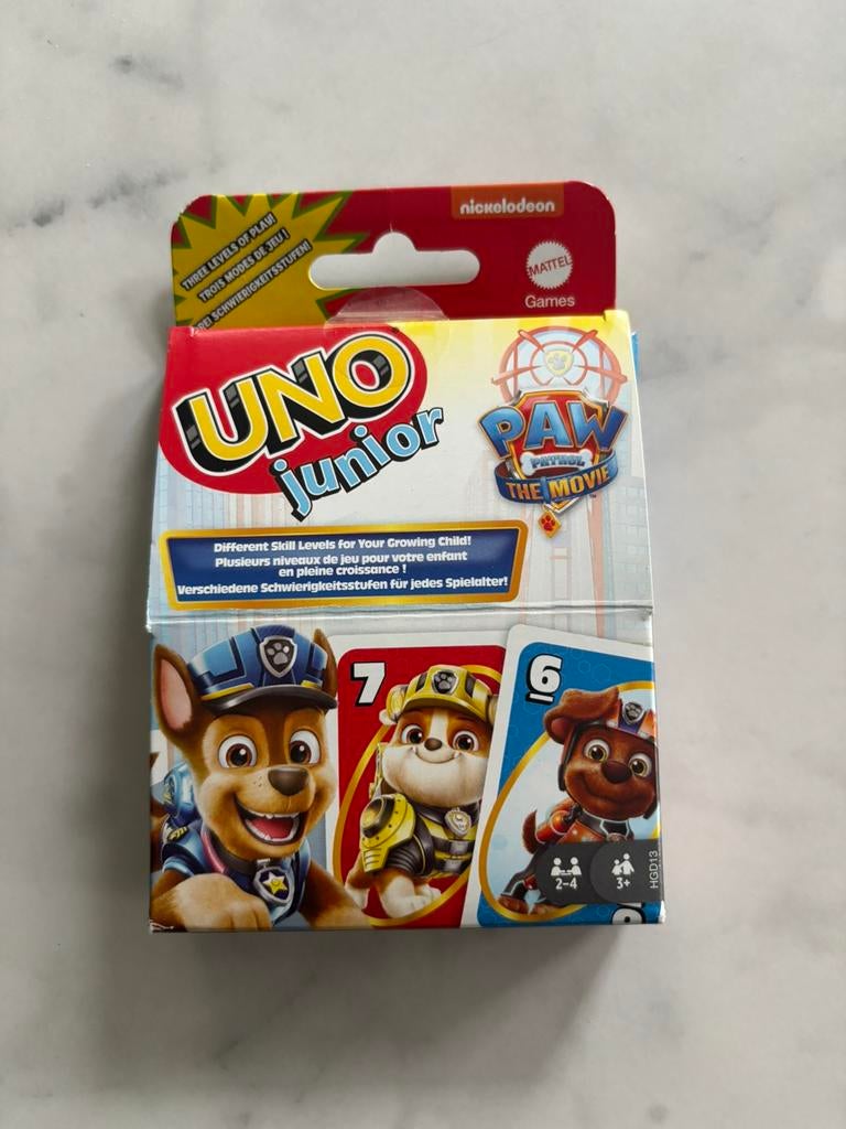 Uno junior, Hobby en Vrije tijd, Ophalen