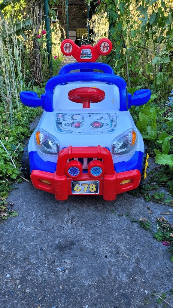 Toyota Super Land Cruiser elektrische auto voor kinderen, Ophalen, Gebruikt