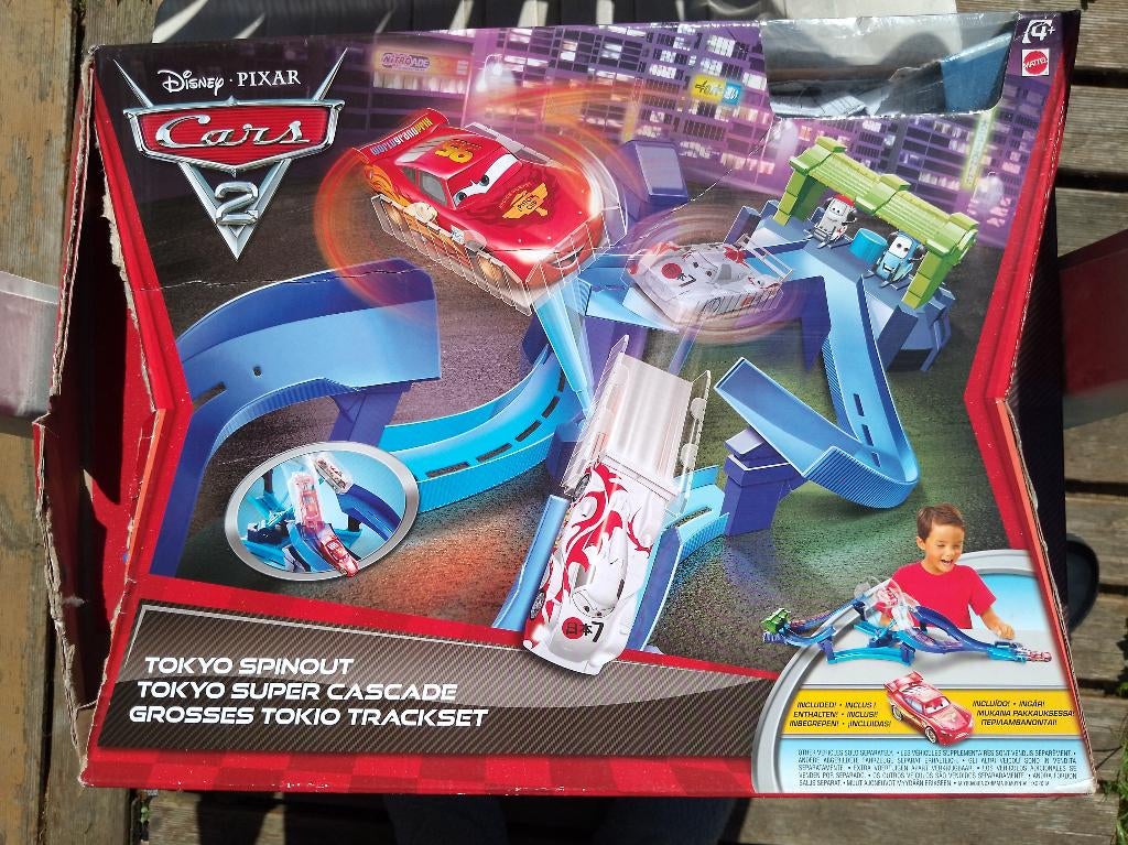 Circuit Hot wheels Disney Pixar Cars 2 Tokyo Spinout, Enlèvement ou Envoi, Comme neuf, Circuit, Hot Wheels