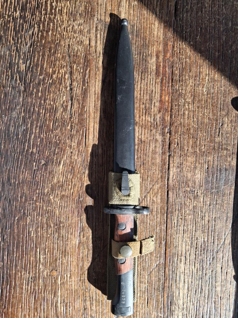 Baïonnette sa30 avec rare version de gousset, Collections