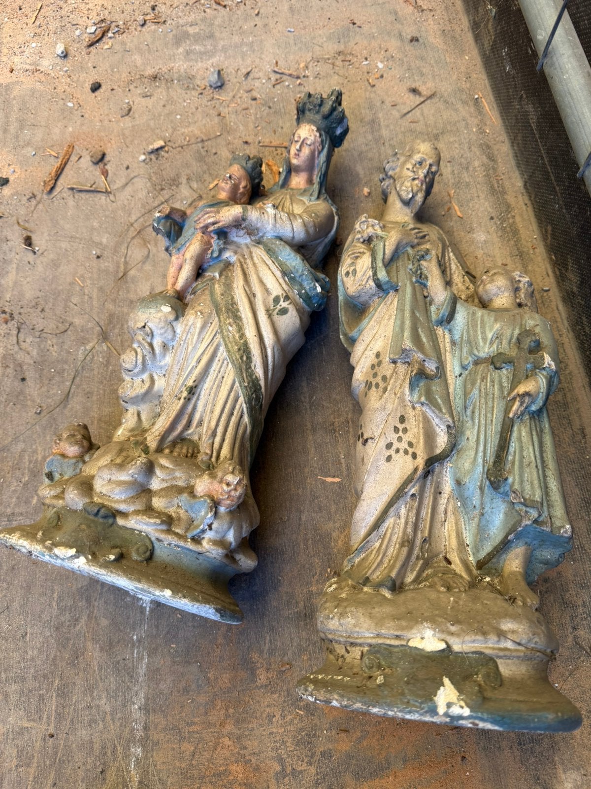 2 oude religieuze heiligenbeelden –– Maria met Kind, Antiek en Kunst, Ophalen of Verzenden