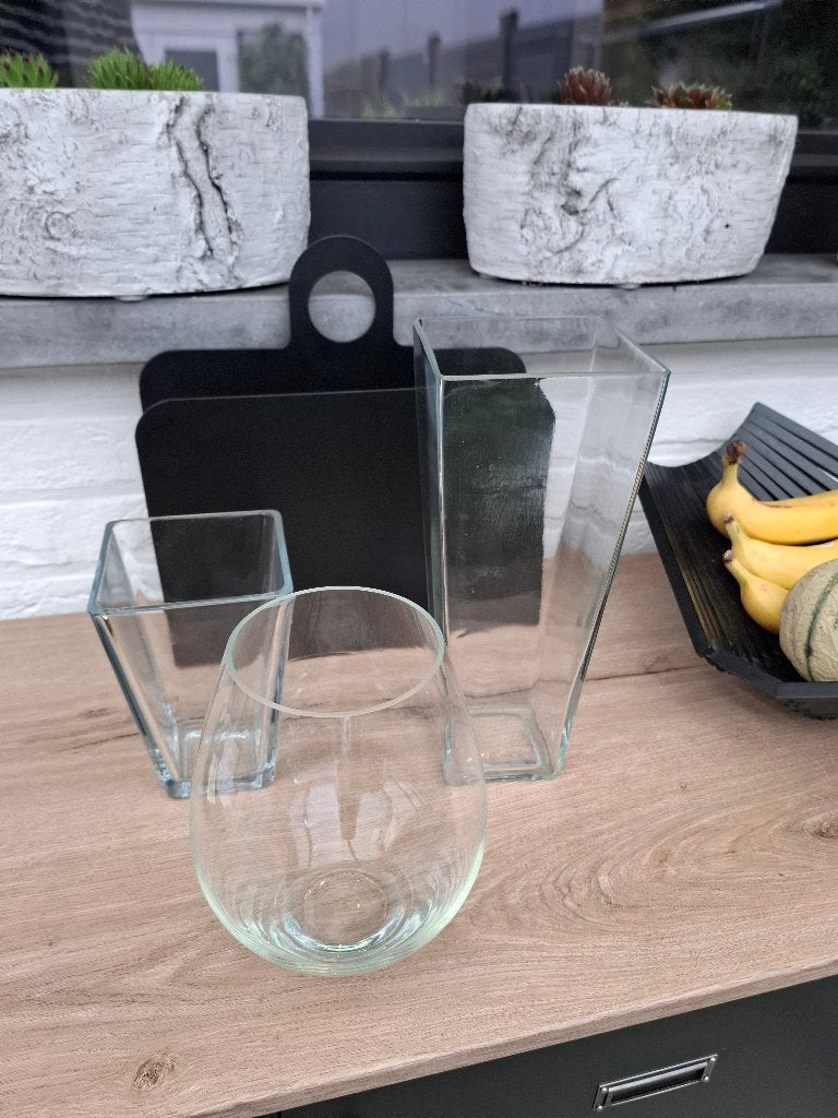 3 glazen vazen voor 5 eur, Huis en Inrichting, Woonaccessoires | Vazen, Ophalen, Zo goed als nieuw