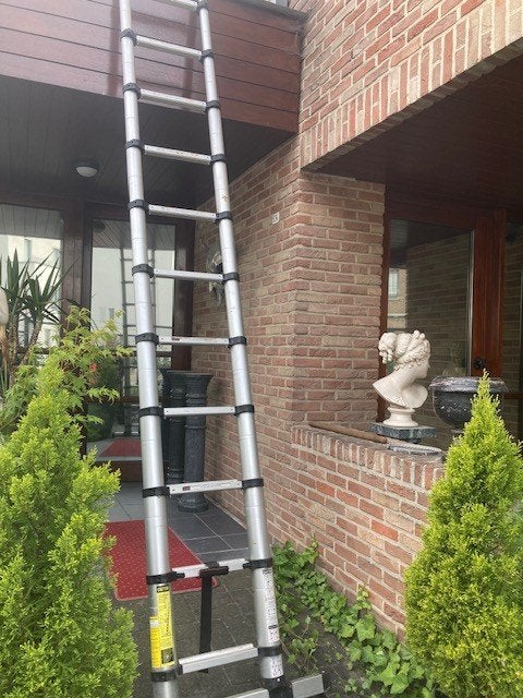telescoopladder JUMBO 380cm softclose 13 treden 14 kg, Doe-het-zelf en Bouw, Ladders en Trappen, Ophalen, Gebruikt, Ladder, Opvouwbaar of Inschuifbaar