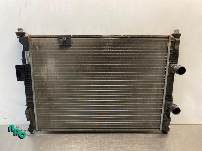 Radiateur van een Nissan Qashqai (Qashqai 07-), Gebruikt, -, -, Ophalen of Verzenden