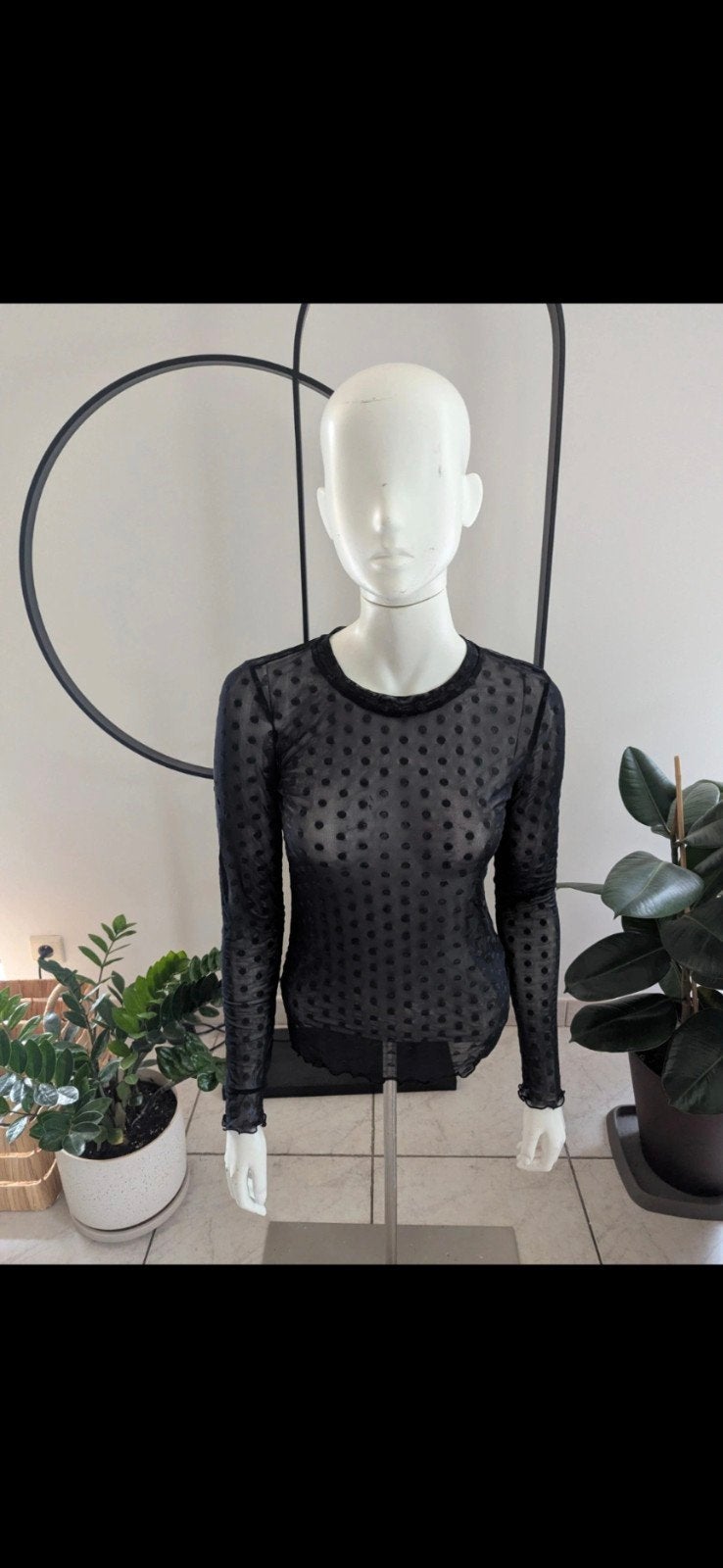 Kiabi zwarte kanten top, Kleding | Dames, Topjes, Verzenden, Zwart, Zo goed als nieuw, Kiabi