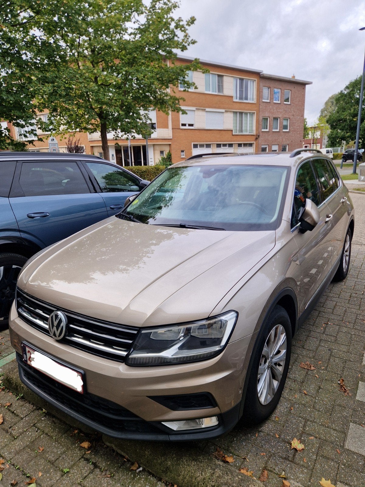 Vw tiguan 2.0 TDI 150pk, Parkeersensor, Beige, Leder, 5 deurs
