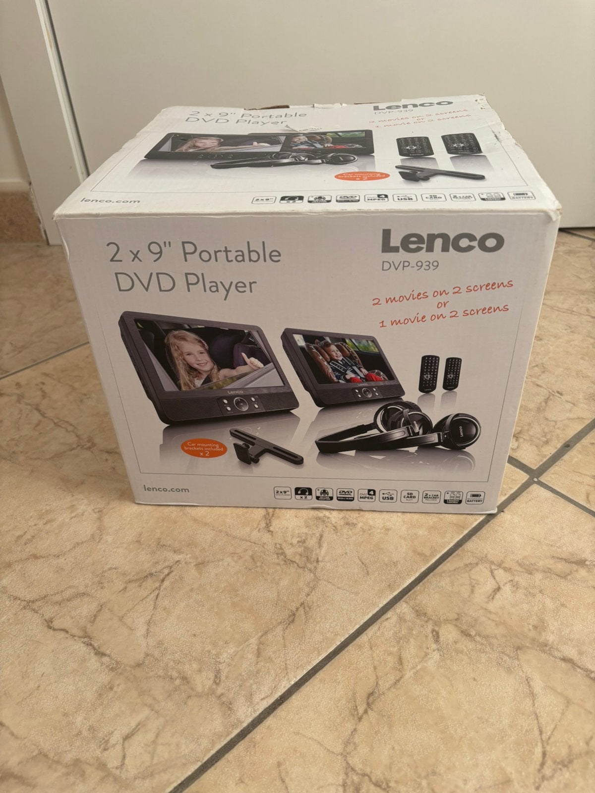 LENCO Draagbare DVD-speler 9" (DVP-939), Ophalen, Zo goed als nieuw, Dvd-speler