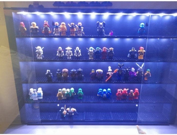 Lego ninjago minifiguren + case moet zeer dringend weg., Enlèvement