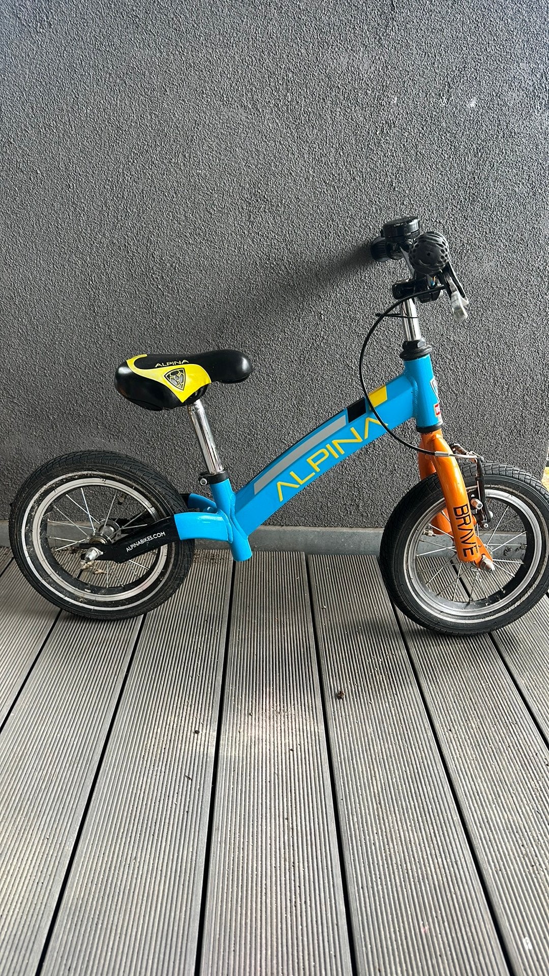 Loopfiets Alpina, Fietsen en Brommers, Ophalen, Gebruikt, Velgrem, Minder dan 16 inch