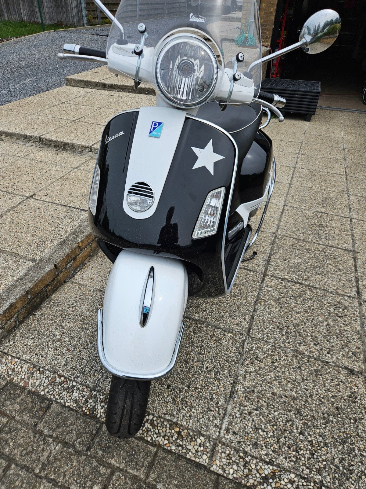 VESPA GTS 125CC bouwjaar 2007, Particulier