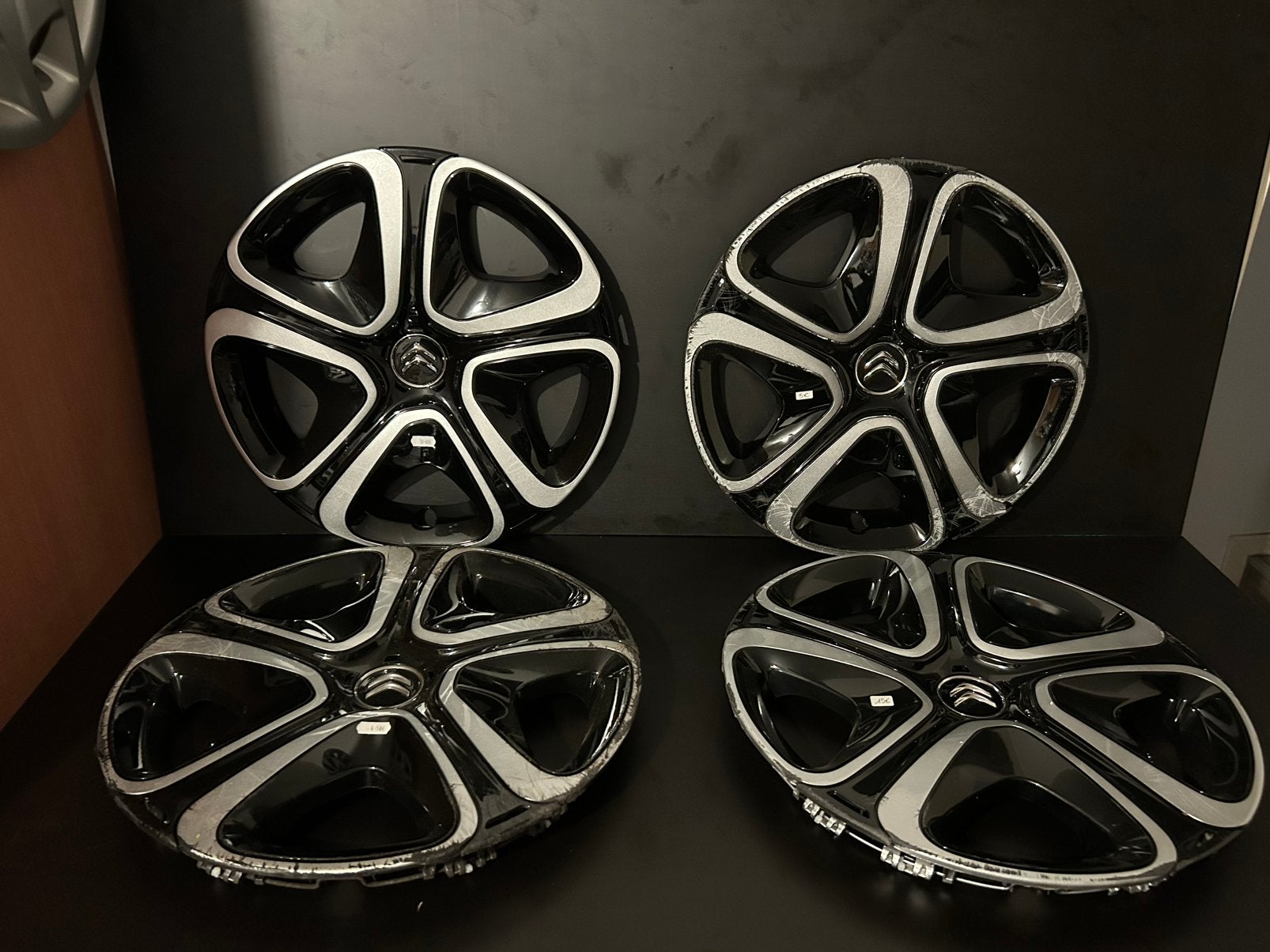 4 originele Citroën C3 16" wieldoppen, Ophalen of Verzenden, Gebruikt