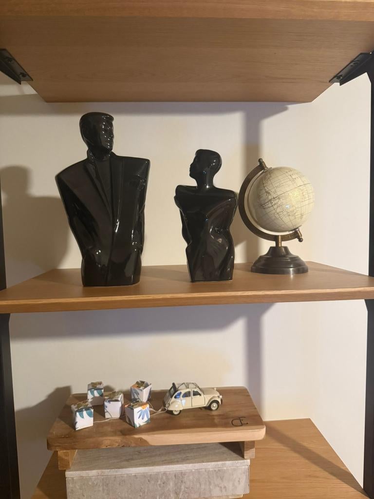 Koppel man en vrouw, torso. Jaren '80  stijl van L Balkwill, Ophalen of Verzenden, Gebruikt, Mens