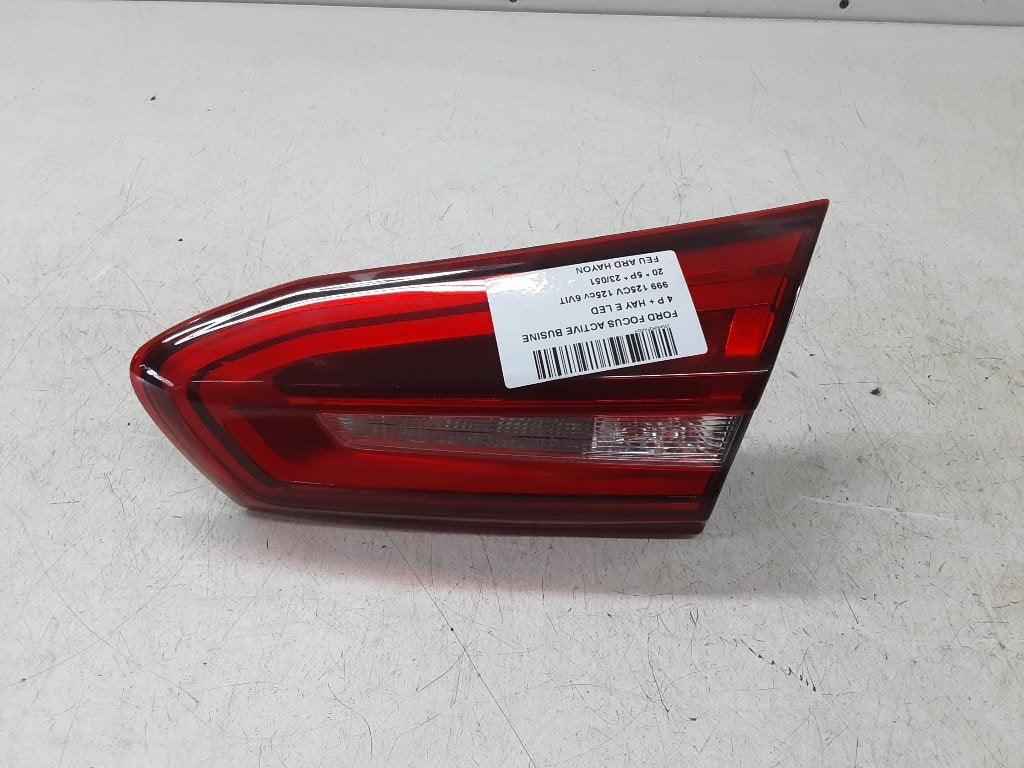 ACHTERLICHT RECHTS ACHTERKLEP Ford Focus 4 (JX7B13A602CC), Gebruikt, Mevr. I. Hauben, Ford, Rue de l'Espoir 34 34
4030  GRIVEGNÉE, BE