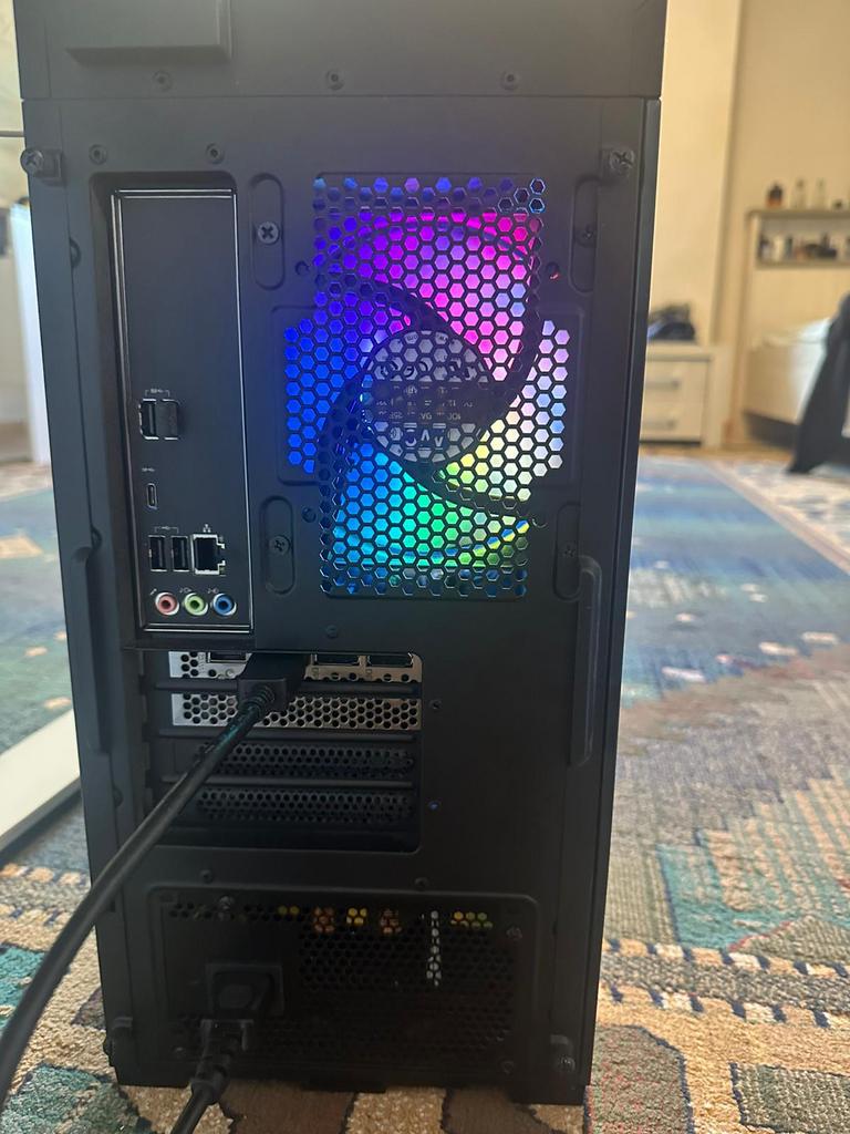 Ordinateur de jeu Lenovo, Comme neuf, Gaming, SSD, Avec carte vidéo